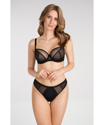 Stringi Gorsenia K826 Just Black